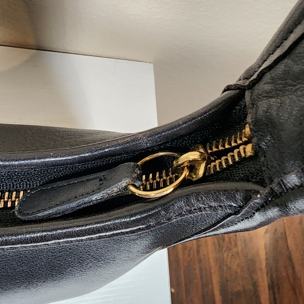 Vintage Coach Ergo Mini Zip #9020 - Picture 12 of 14